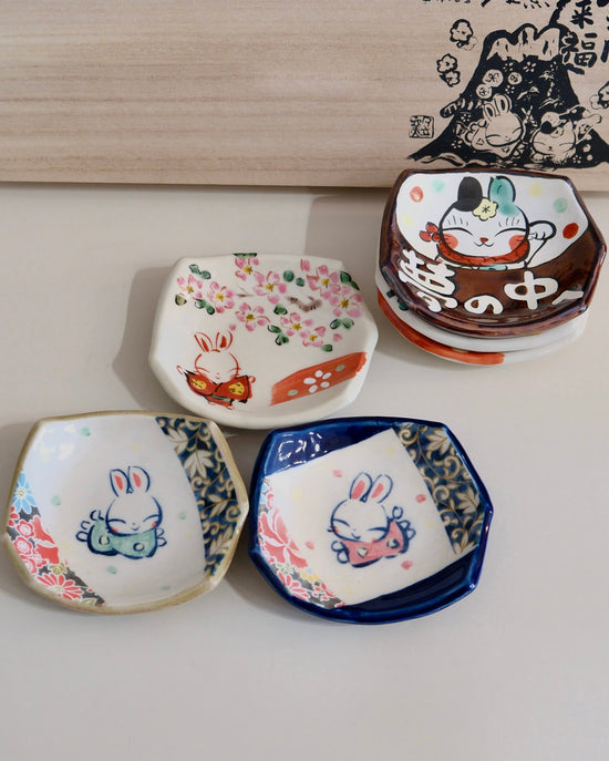 Yudachi Gama 6pcs Mini Plate(Wooden Box)