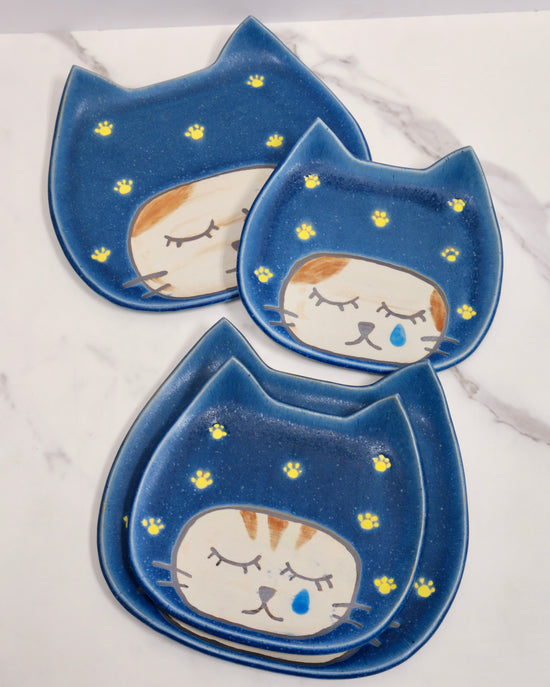 Artist Yu*Zu*Ki Cat L22cm/S17.5cm Plate