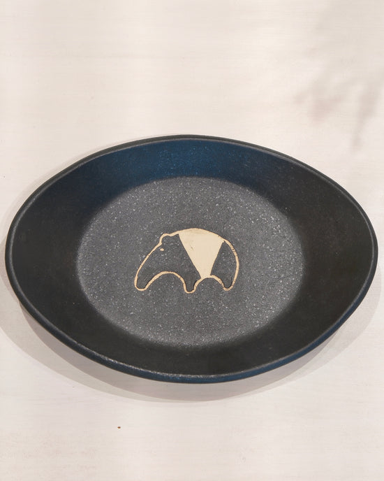 Artist 藤田 薰 21.5cm Black Oval Deep Plate