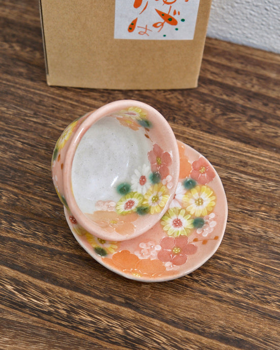 Yuzuriha Flower tea cup and saucer set 红彩花化粧(Gift Box)