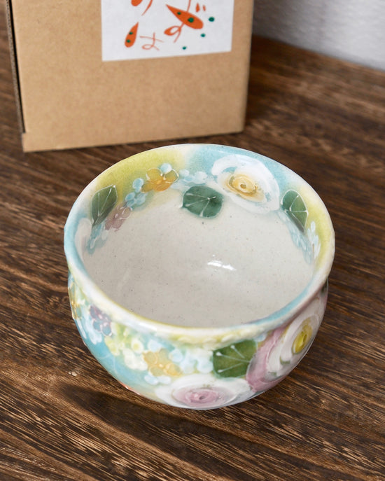 Yuzuriha Matcha Bowl 緑彩ブーち(Gift Box）