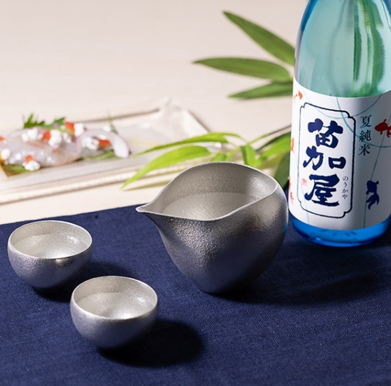 Nousaku Round Sake Bottle w cups(Gift Box)