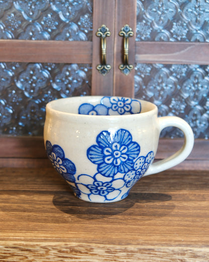 Artist 谷囗なづみ Blue and White Mug/Coffee Cup w Saucer Set