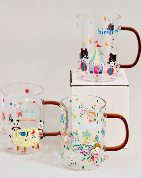 Artist Hina Hiyo Club 310ml Heat Resistant Glass Mug (Gift Box)
