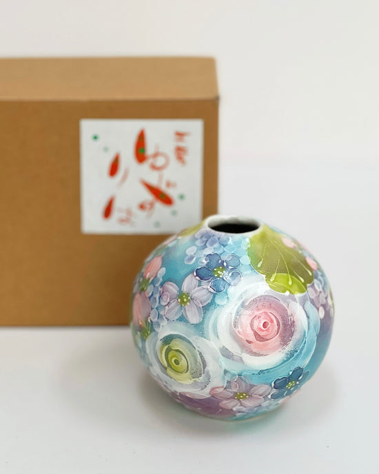 Yuzuriha Flower Vase 彩ばら花紋(Gift box)