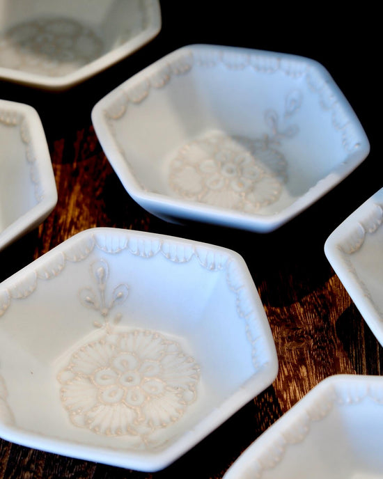 Artist 谷囗なづみ Flower Sauce Bowl