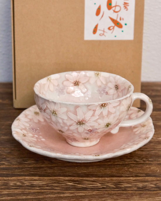 Yuzuriha Flower coffee cup set白絵花紋（Gift Box）