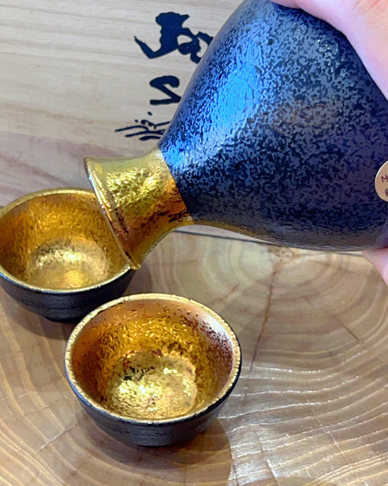 Arirta ware Golden Sake Set(Wooden Box)