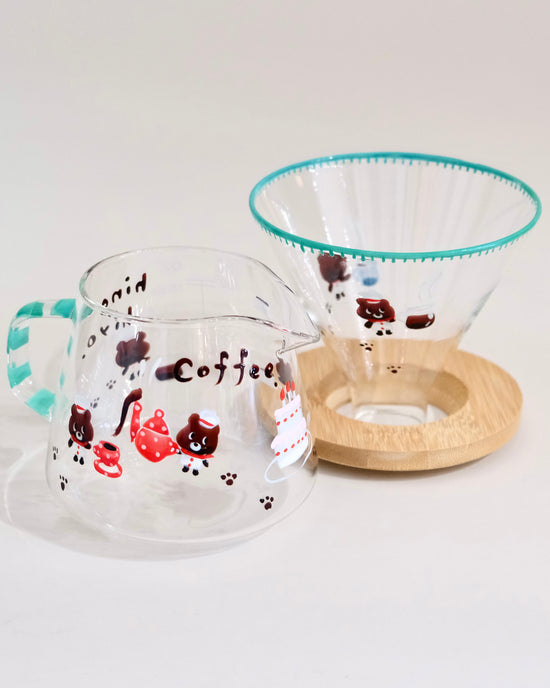 Artist Hina Hiyo Club 450ml Glass Server & Dripper (Gift Box)