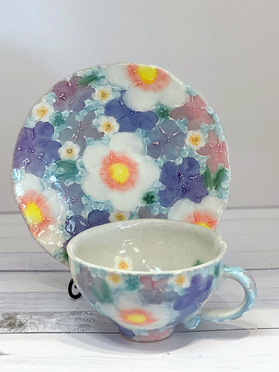 Yuzuriha Flower coffee cup set 間取紅花(Gift box)