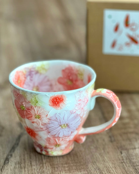 Yuzuriha Flower Mug 紅彩花雅（Gift Box）