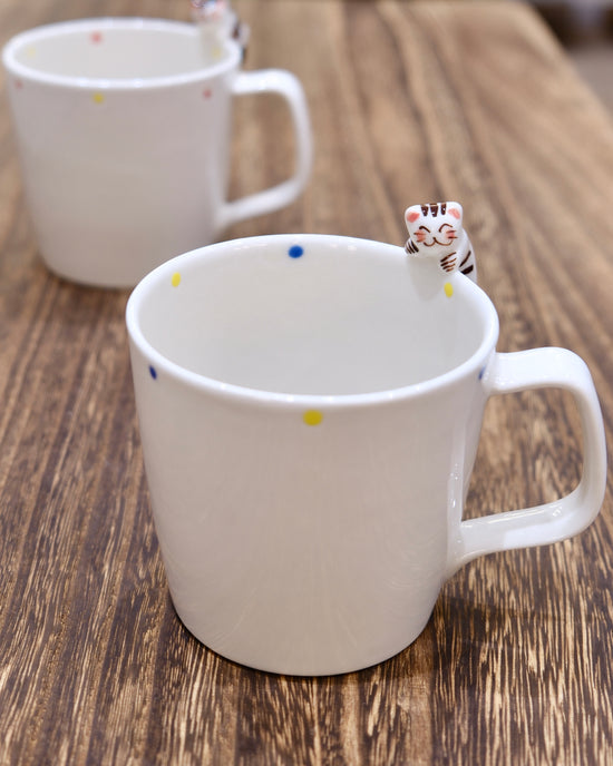 Hasami ware White Kitty Mug 280mlA/B