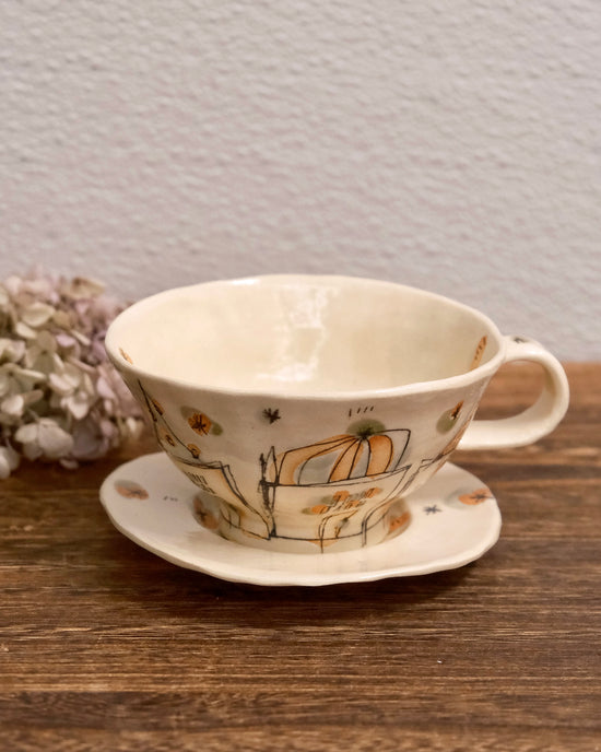 Artist 西本なほ 260ml Off-White Coffee Cup with Saucer