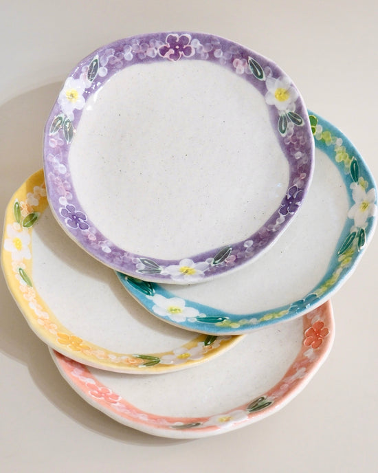 Seto ware FUKA Flower 17.8cm Plate