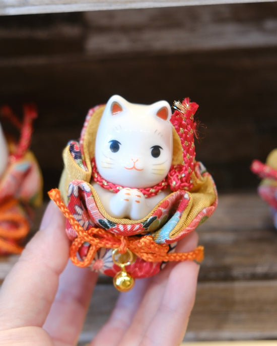 Japan Yakuho Fortune Mini Kitty Kimono(Gift Box)