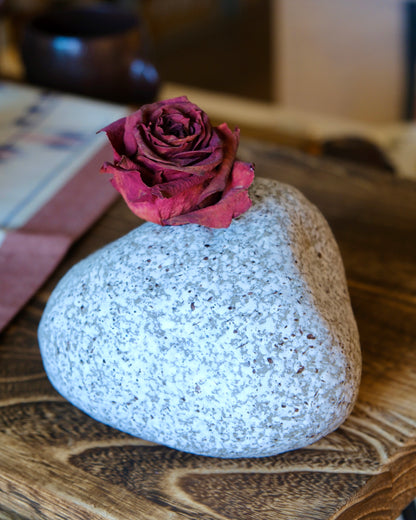 Tokoname ware Stone Flower Vase(Gift Box)