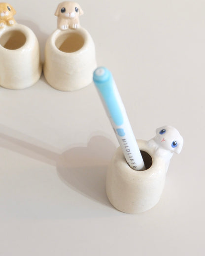 Artist 山野うさぎ H4.5cm Pen Holder