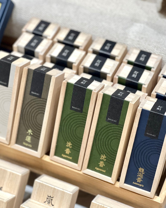 Kousaido Incense 灯刻 Series