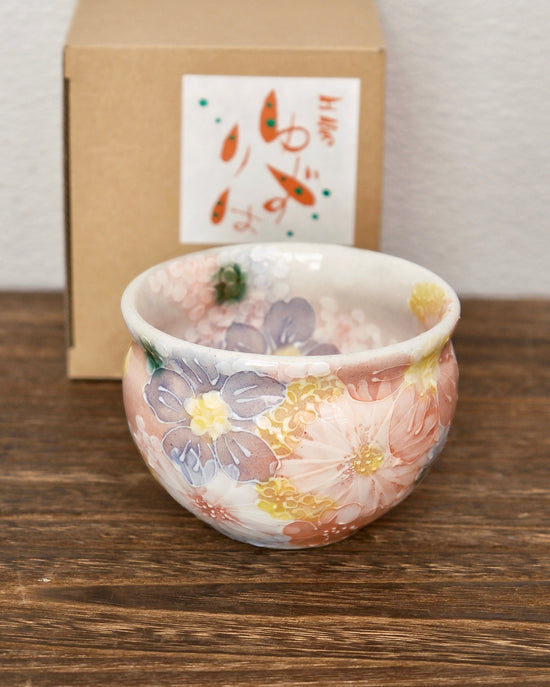Yuzuriha Matcha Bowl 紅彩花間取(Gift Box）