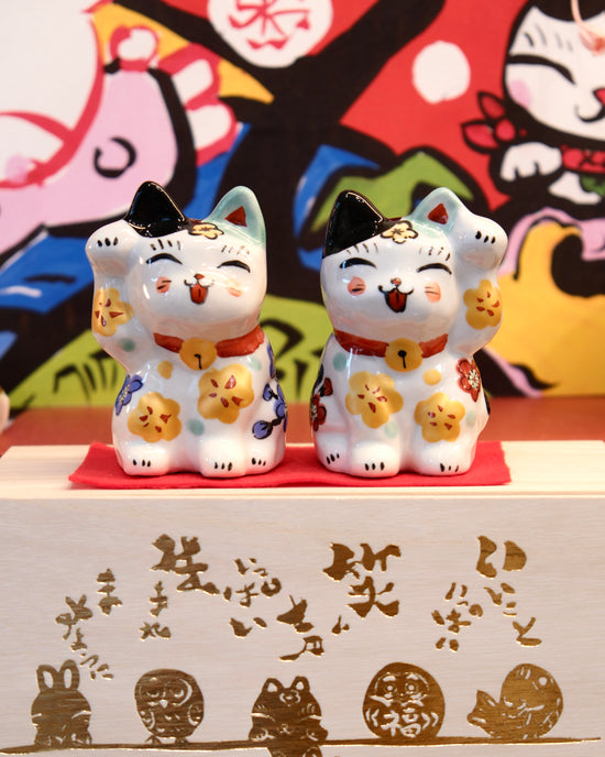 Yudachi Gama Pair Fortune Kitty(Wooden Box)
