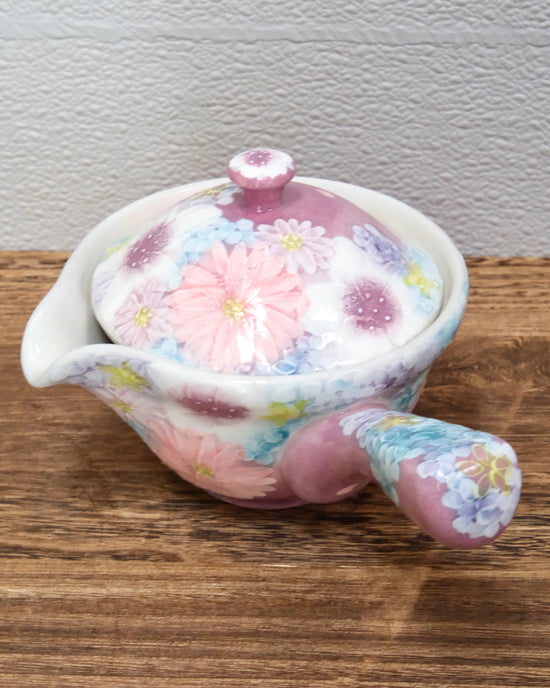 Yuzuriha Flower teapot 300ml 色彩花 平急须 (Gift Box)