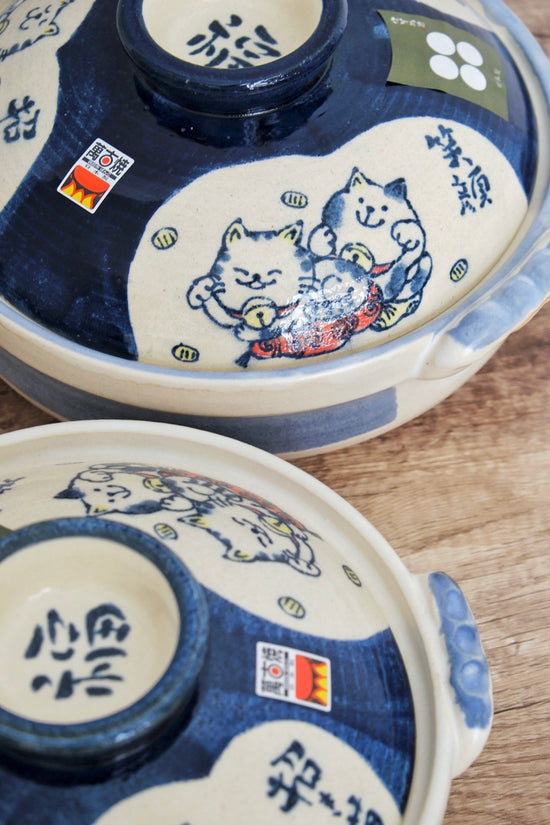 Banko ware Fortune Cat 0.9L/2.3L/3.4L Donabe (Gift Box)