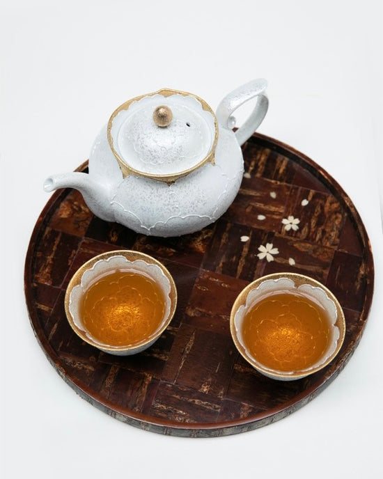 Arita Ware White Gold Peony Teapot Set (Gift Box)