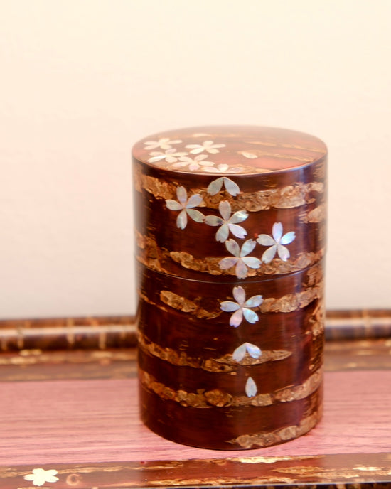 Yatsuyanagi Sakura Tea Container(Gift Box)