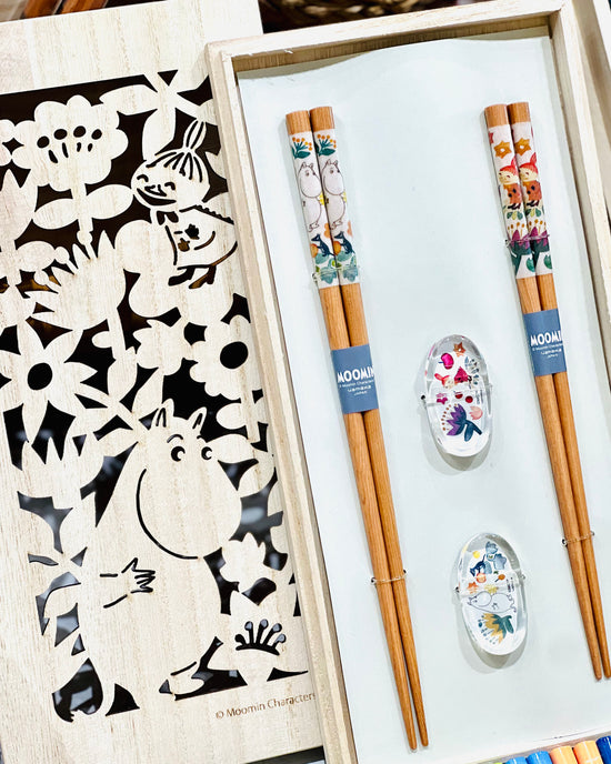 Japan Moomin Pair Chopsticks&Rest Set(Wooden Box)