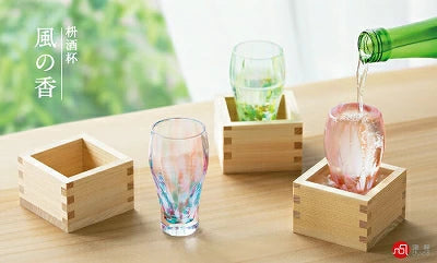 Ishizawa Sake Cup with Wooden box (Gift Box)