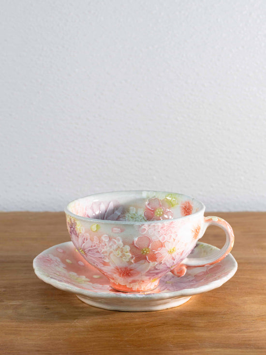 Yuzuriha Flower coffee cup set 紅彩花雅(Gift box)