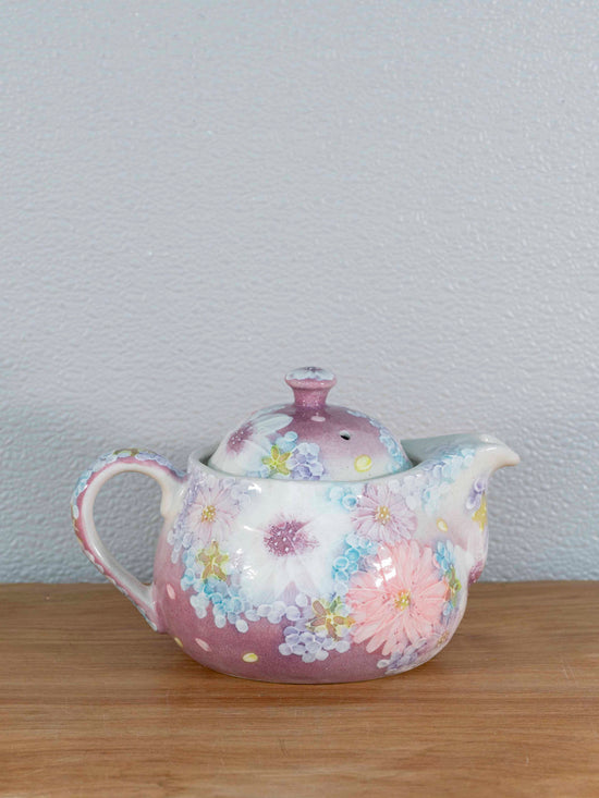 Yuzuriha Flower Tea Pot 色彩花 丸ポット（Gift Box）