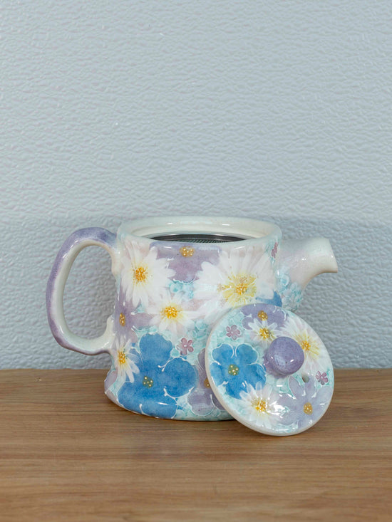 Yuzuriha Flower Tea Pot 花友禅 急须（Gift Box）