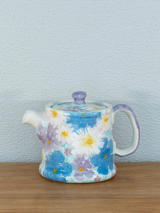 Yuzuriha Flower Tea Pot 花友禅 急须（Gift Box）