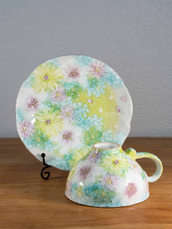 Yuzuriha Flower Coffee Cup set彩小花紋(Gift Box)