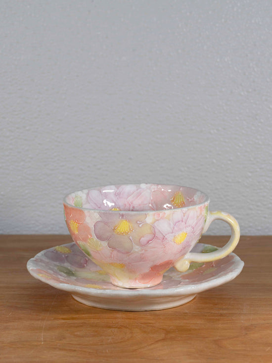 Yuzuriha Flower coffee cup set 紅彩花小紋(Gift Box)